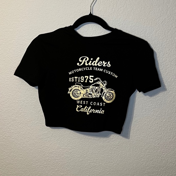 Motorcycle Riders Cropped T - Picture 3 of 6
